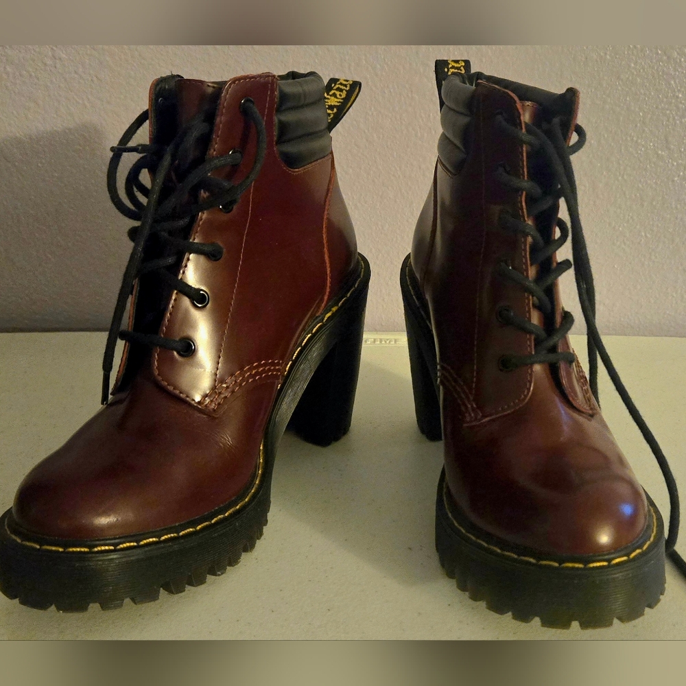 Boots Eye Cherry  Docs Vintage